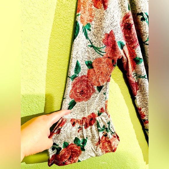 Floral Top (Maurices) - Picture 2 of 4